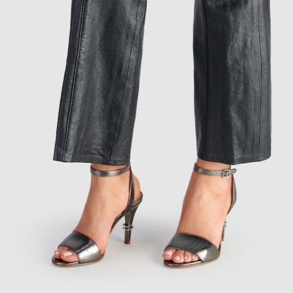 Coach Regina Sandal - Picture 5 of 5